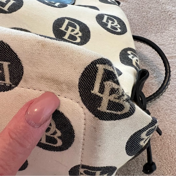 Dooney & Bourke Blue and White Logo Shoulder Bag - Picture 9 of 16